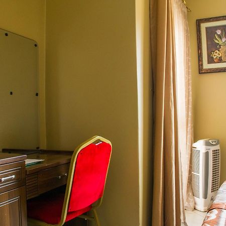 Desert Breeze Hotel Arua Ngoại thất bức ảnh