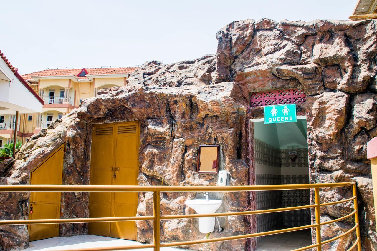 Desert Breeze Hotel Arua Ngoại thất bức ảnh