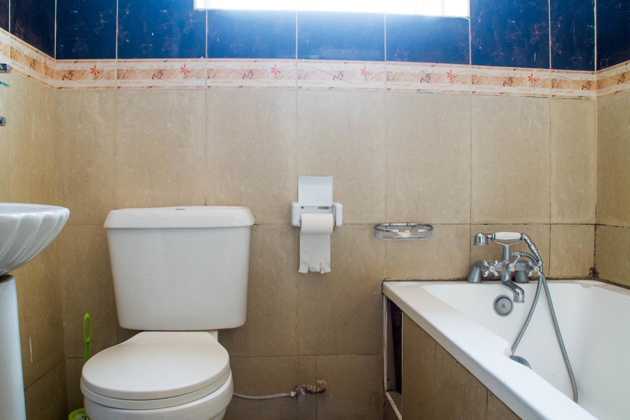 Desert Breeze Hotel Arua Ngoại thất bức ảnh