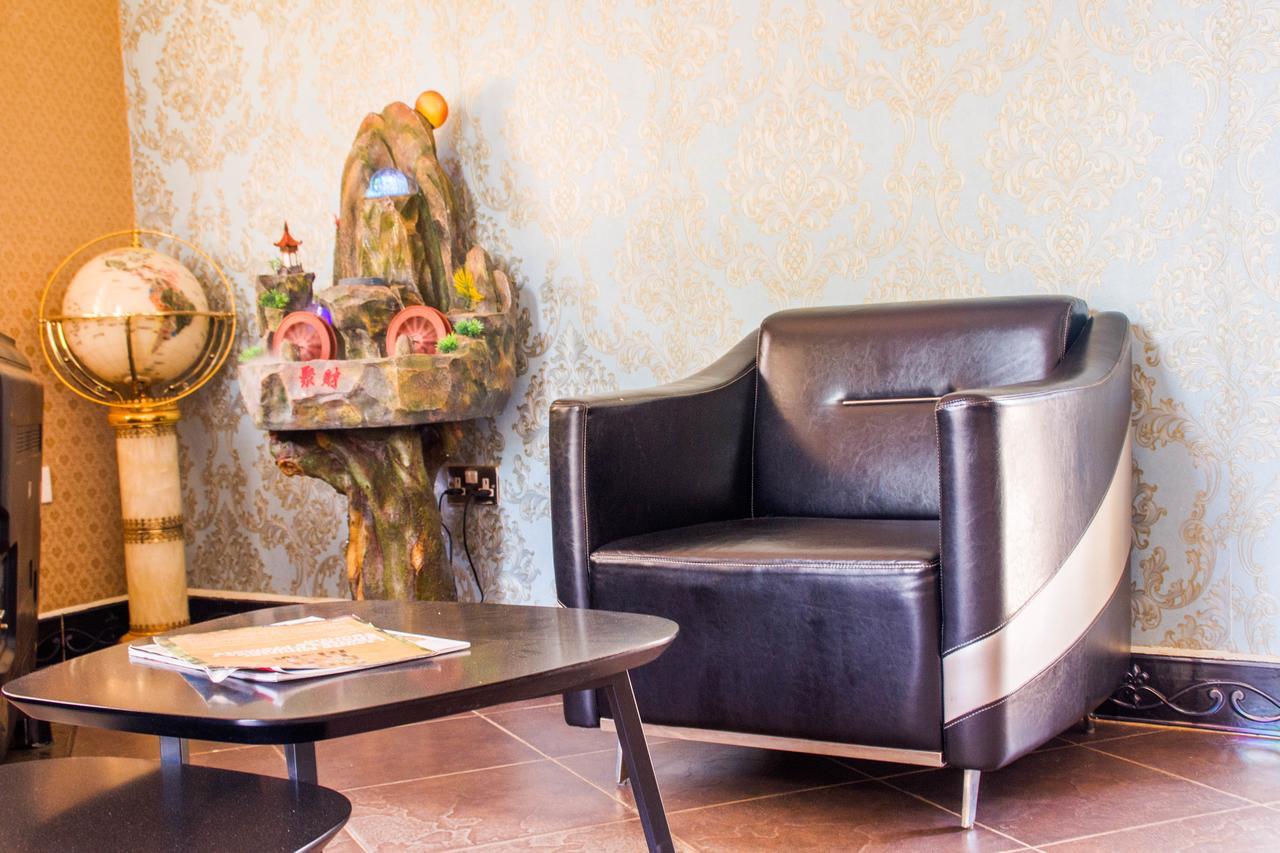 Desert Breeze Hotel Arua Ngoại thất bức ảnh