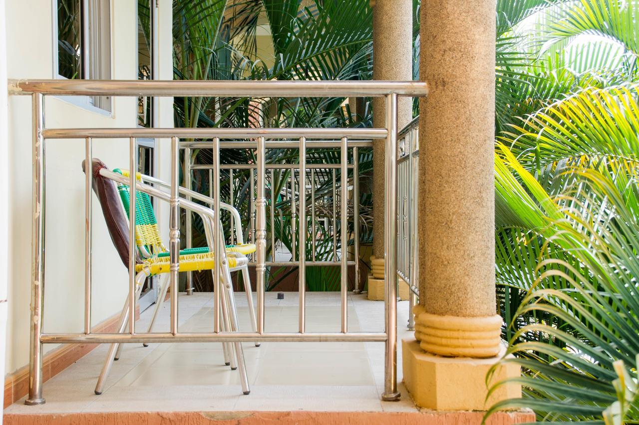 Desert Breeze Hotel Arua Ngoại thất bức ảnh